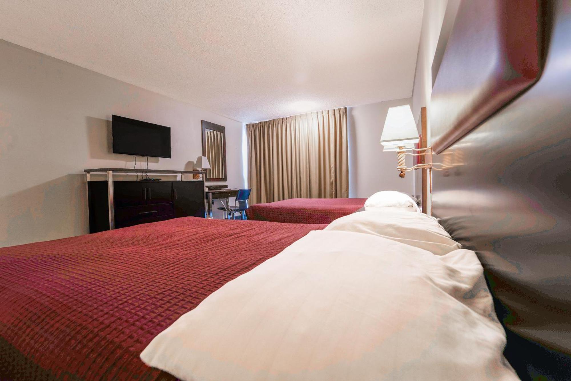 Royal Plaza Inn Индио Экстерьер фото